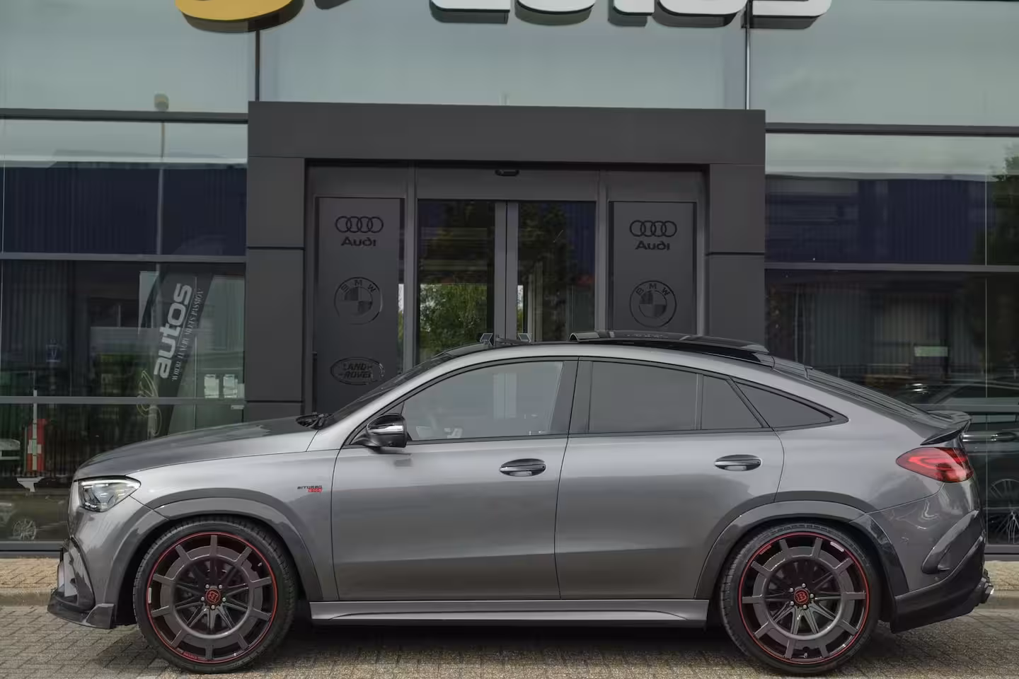 Mercedes-Benz GLE-Klasse Coupé GLE450d AMG 390pk Brabus Rocket 900 Panoramadak *BTW* Trekhaak Night pakket Widescreen Luc