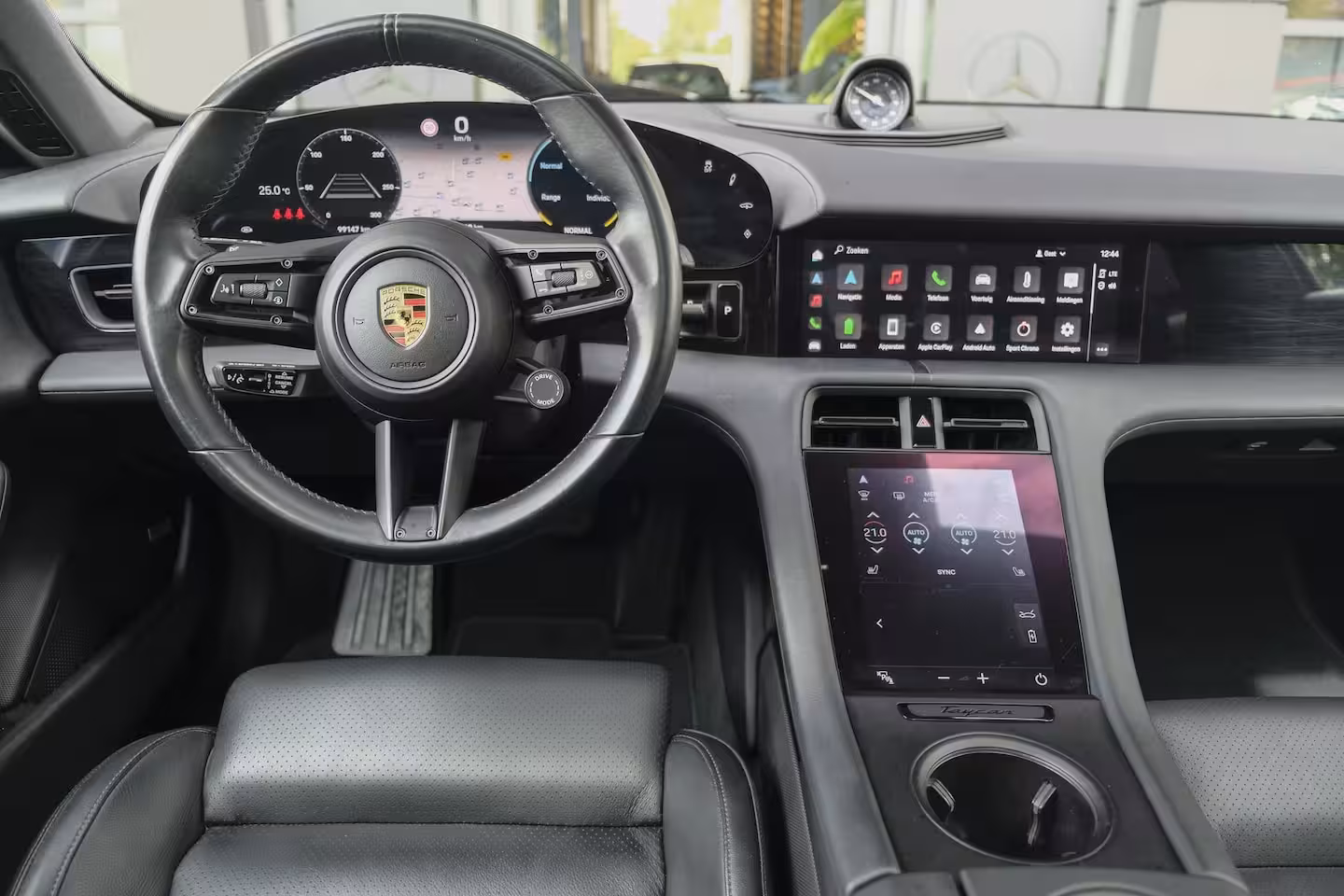 Porsche Taycan Performance Plus 476pk 93, 4 kWh Panoramadak *BTW* *SOH 89%* Luchtvering Bose Comfortstoel