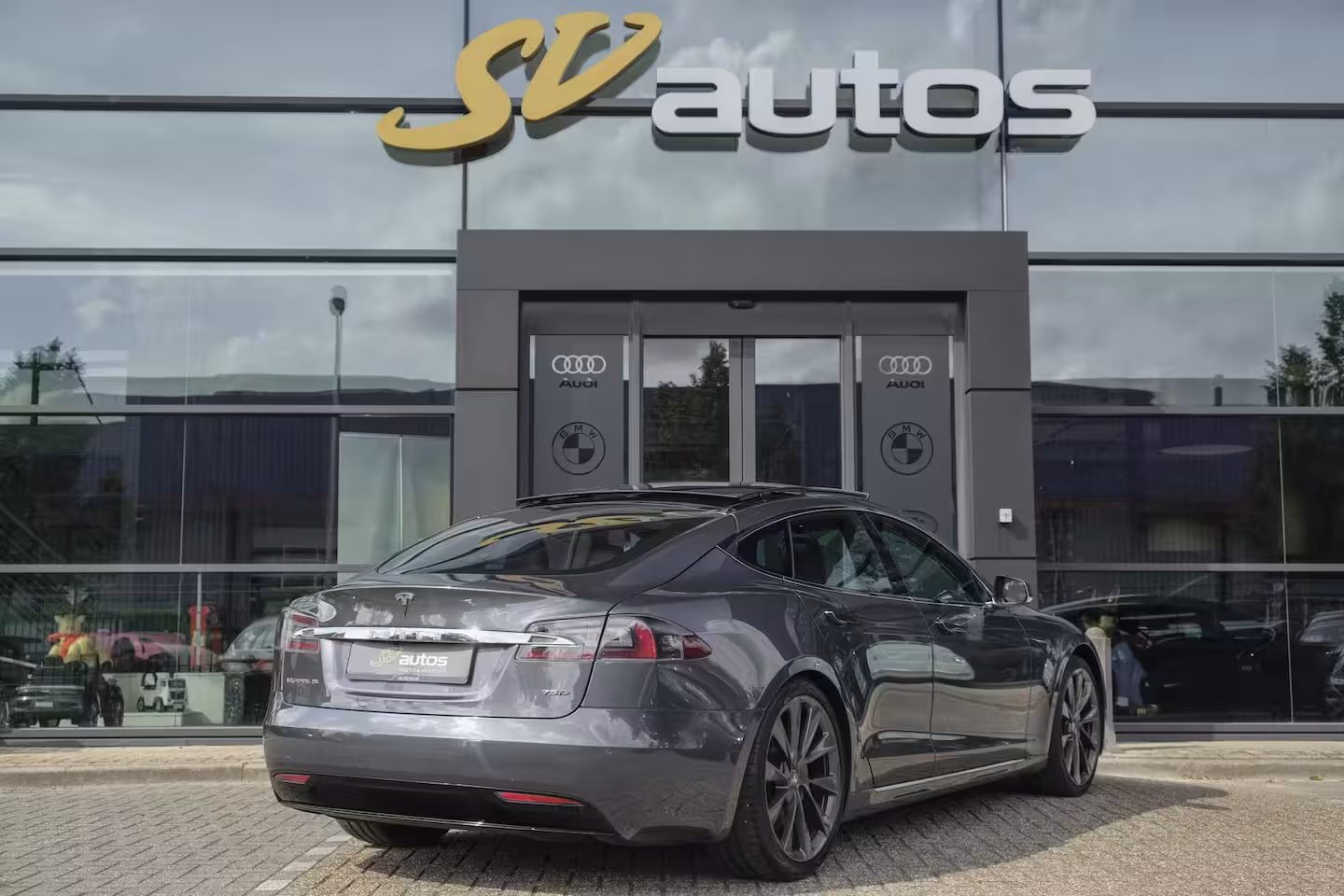 Tesla Model S 75D 333pk AWD Panoramadak *SOH 88%* Autopilot enchanged 21" LMV Leder NLauto