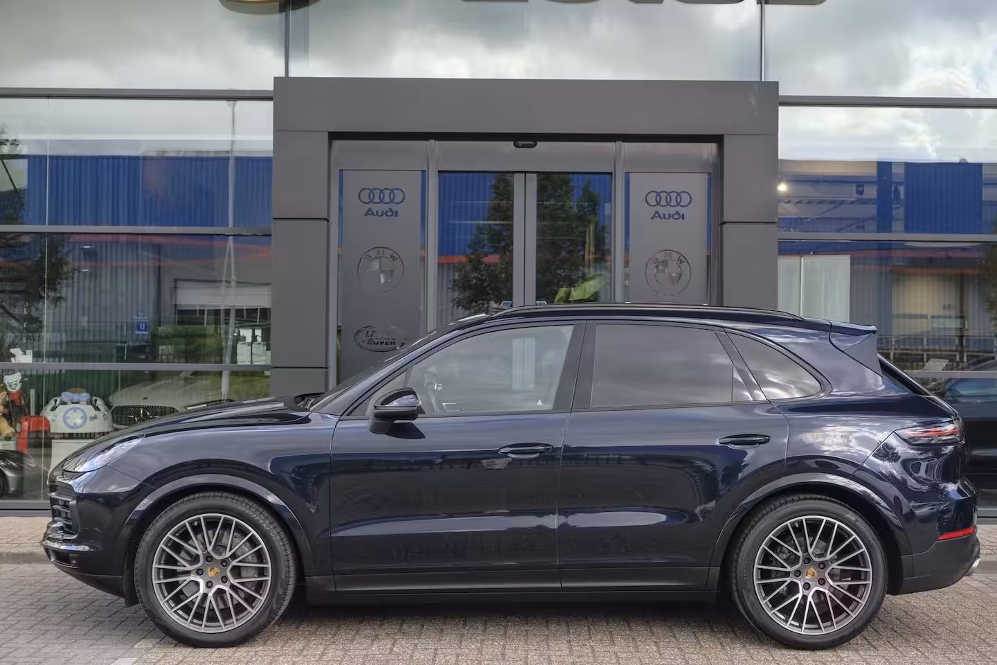 Porsche Cayenne S 2.9 V6 441pk Panoramadak Luchtvering Matrix led Comfortstoelen Memory Camera 21" LMV