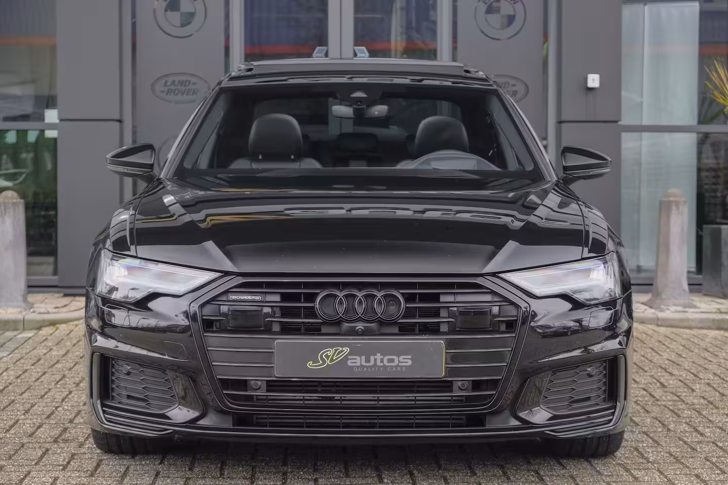 Audi A6 Limousine 55 TFSIe Competion 367pk Quattro Panoramadak 4-wielbesturing *SOH 95%* Nachtzicht B&O audi