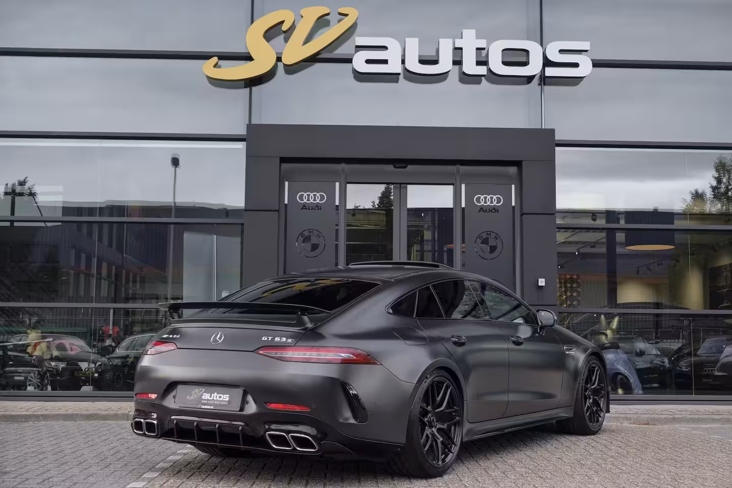 Mercedes-Benz AMG GT GT63s 4-Door AMG 640pk 4MATIC+ Schuifdak Keramisch 4-wielsturing 4-seat Massage Softclose