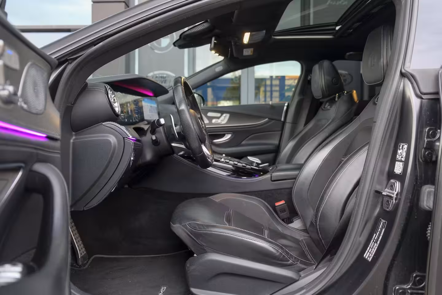 Mercedes-Benz AMG GT GT63s 4-Door AMG 640pk 4MATIC+ Schuifdak Keramisch 4-wielsturing 4-seat Massage Softclose
