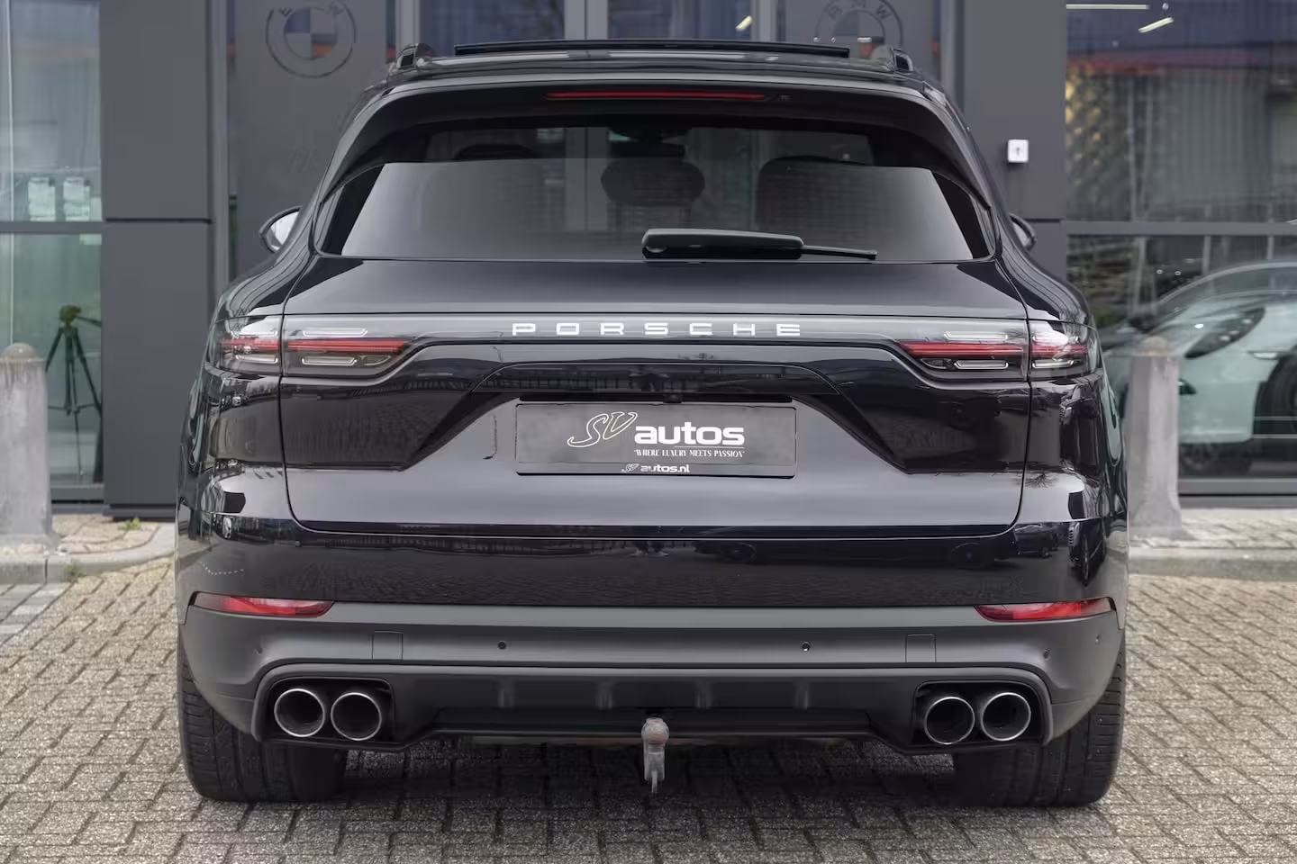 Porsche Cayenne S 2.9 S 441pk Panoramadak Trekhaak elektrisch Comfortstoelen Black edition Luchtvering DAB