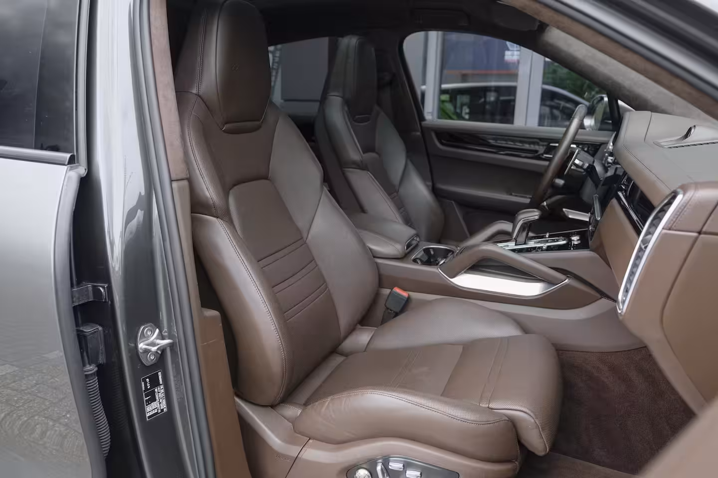 Porsche Cayenne Coupé 4.0 V8 Turbo S 680pk E-Hybrid Panoramadak 4-wielsturing *SOH 94%* Trekhaak PDCC BOMVOL 1e