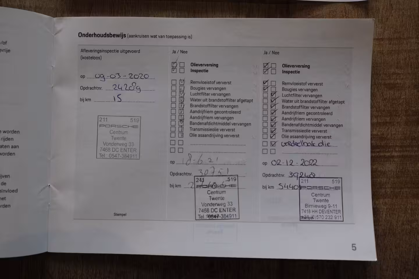 Porsche Cayenne Coupé 4.0 V8 Turbo S 680pk E-Hybrid Panoramadak 4-wielsturing *SOH 94%* Trekhaak PDCC BOMVOL 1e