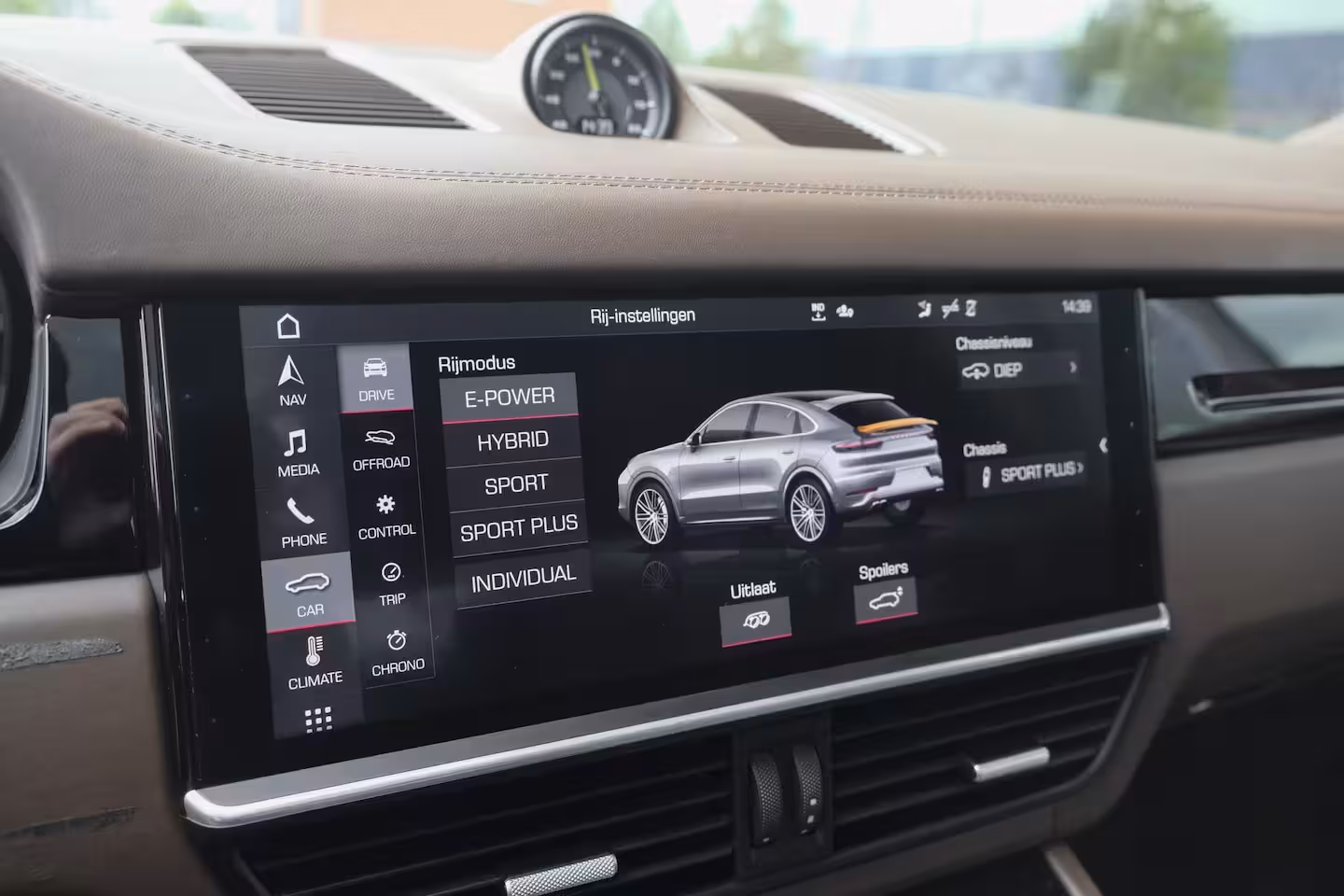 Porsche Cayenne Coupé 4.0 V8 Turbo S 680pk E-Hybrid Panoramadak 4-wielsturing *SOH 94%* Trekhaak PDCC BOMVOL 1e