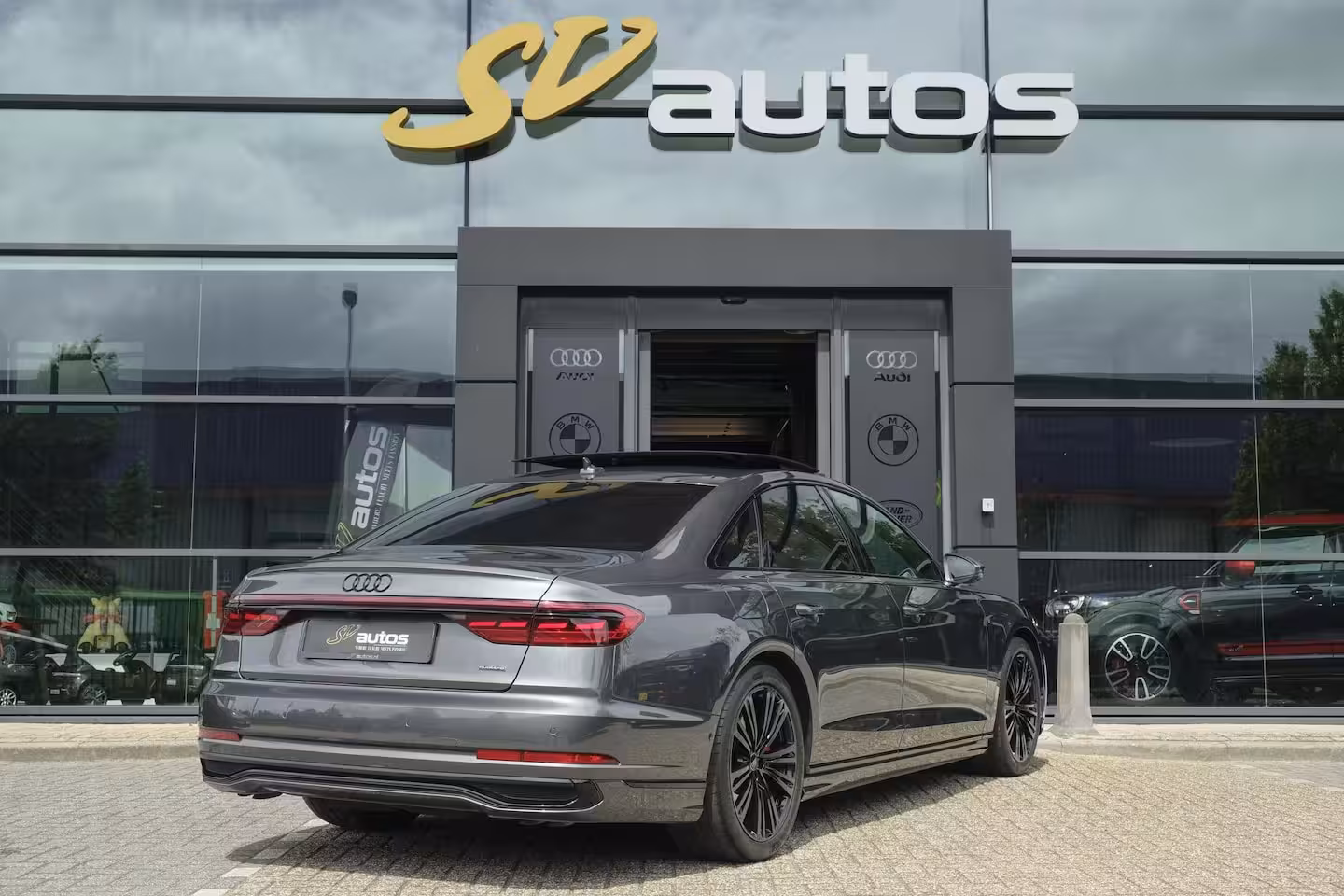 Audi A8 60 TFSIe 462pk S-Line Quattro Panoramdak *BTW* B&O *SOH 100%* 4-Wielsturing RS stoelen Luc