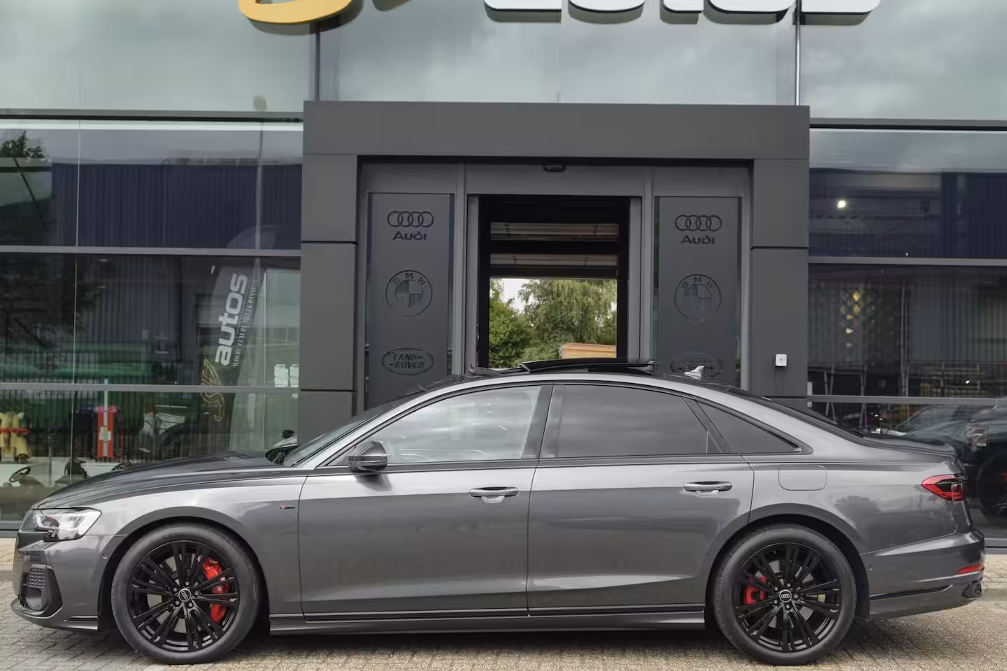 Audi A8 60 TFSIe 462pk S-Line Quattro Panoramdak *BTW* B&O *SOH 100%* 4-Wielsturing RS stoelen Luc