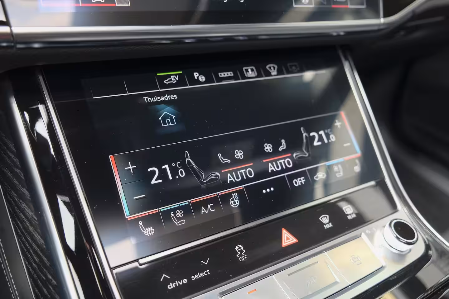 Audi A8 60 TFSIe 462pk S-Line Quattro Panoramdak *BTW* B&O *SOH 100%* 4-Wielsturing RS stoelen Luc