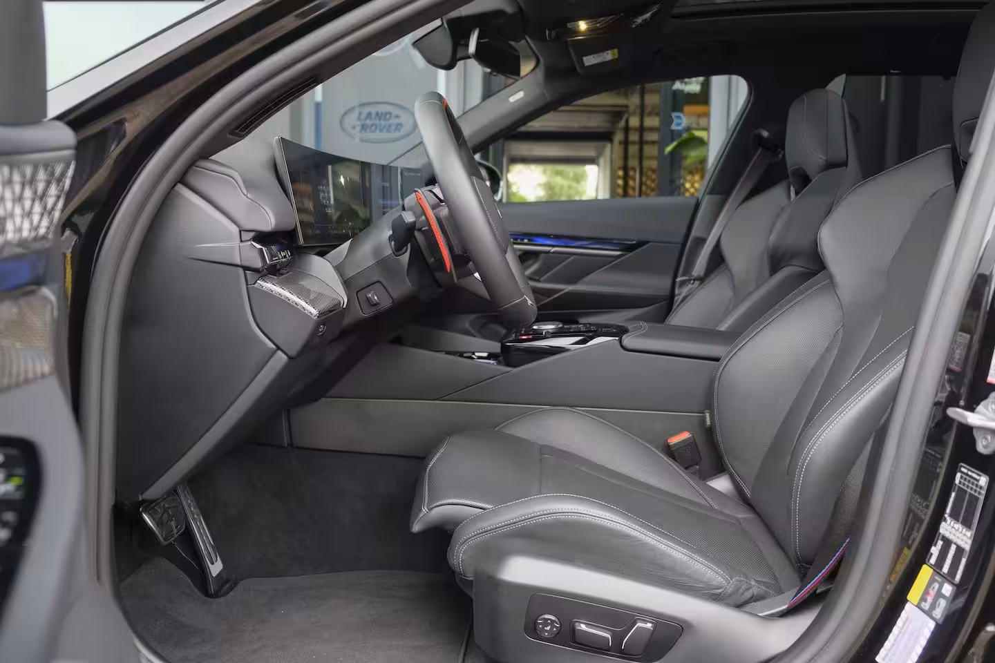 BMW 5-serie Touring M5 V8 727pk Hybrid Panoramadak Keramisch Full carbon pack *BTW* NLauto VOL VOL VOL
