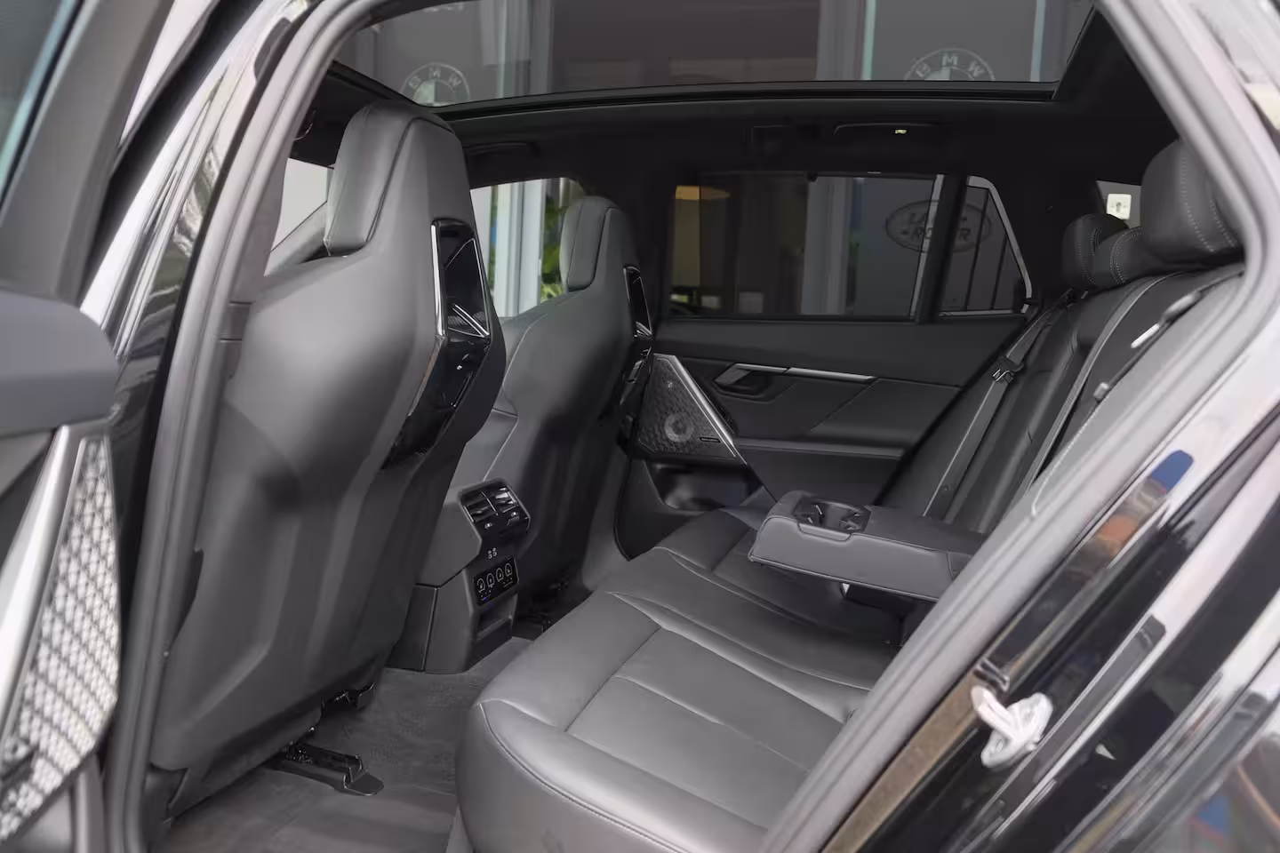 BMW 5-serie Touring M5 V8 727pk Hybrid Panoramadak Keramisch Full carbon pack *BTW* NLauto VOL VOL VOL