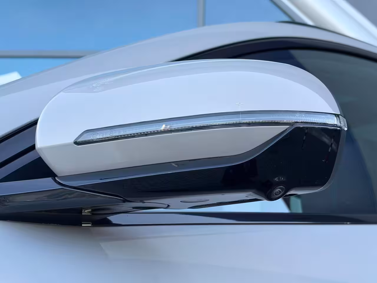 BYD Seal U 1.5 T DM-i AWD DESIGN 324pk BLACK EDITION Panoramadak / 360 Camera / Head Up