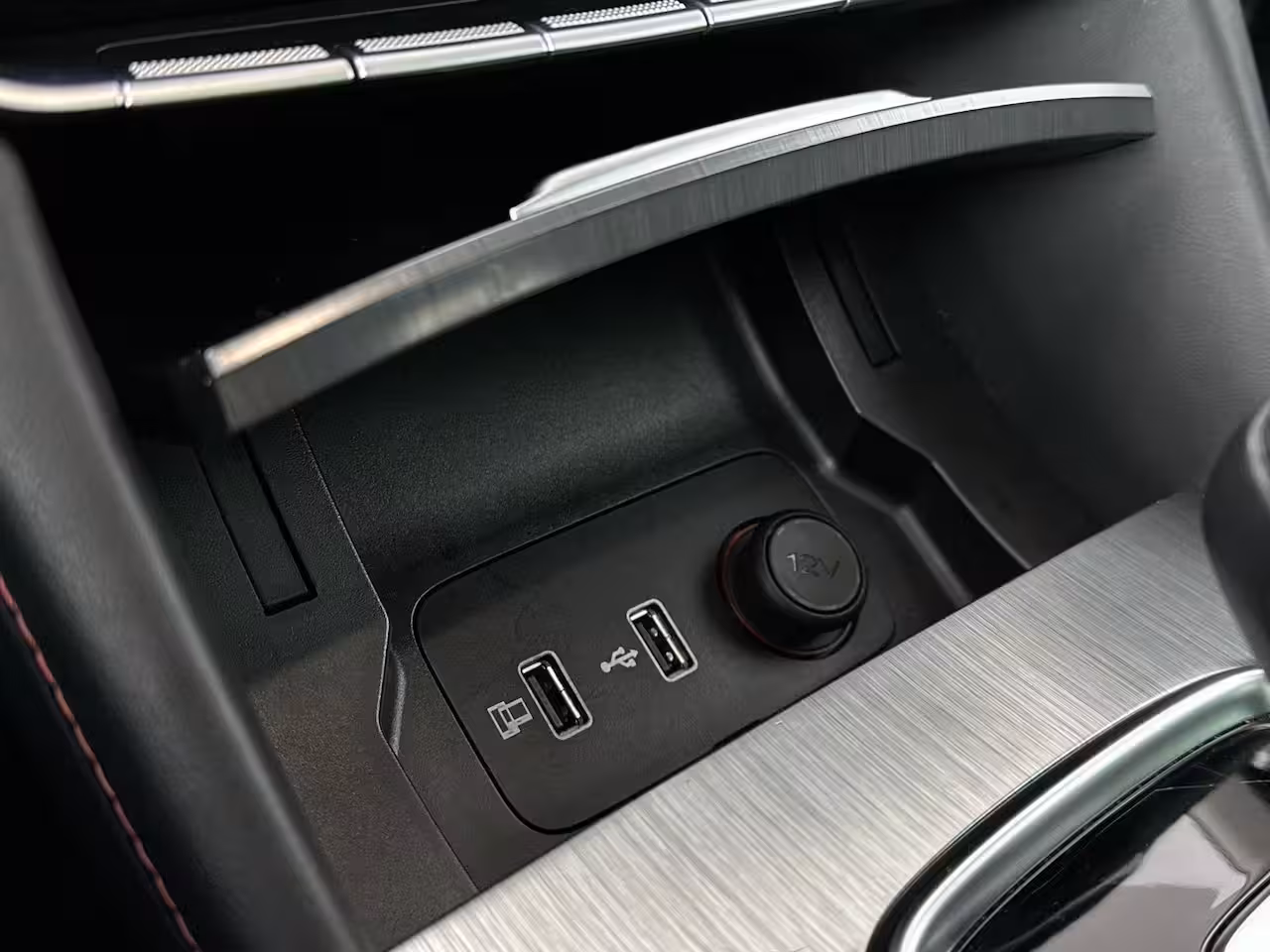 MG EHS 1.5 TGDI PHEV Aut. Luxury | Leder | Panoramadak | Led Sfeerlicht | 360 Camera | Adaptive C
