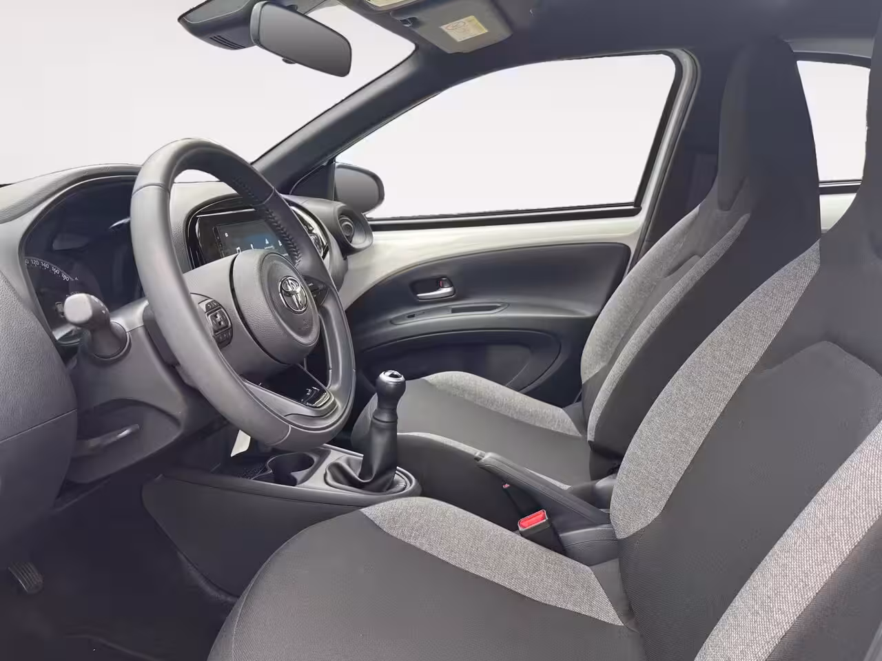 Toyota Aygo X 1.0 VVT-i MT Play | Carplay | Airco | Parkeercamera | Adapt. Cruise Control