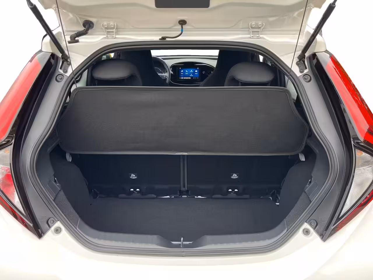 Toyota Aygo X 1.0 VVT-i MT Play | Carplay | Airco | Parkeercamera | Adapt. Cruise Control