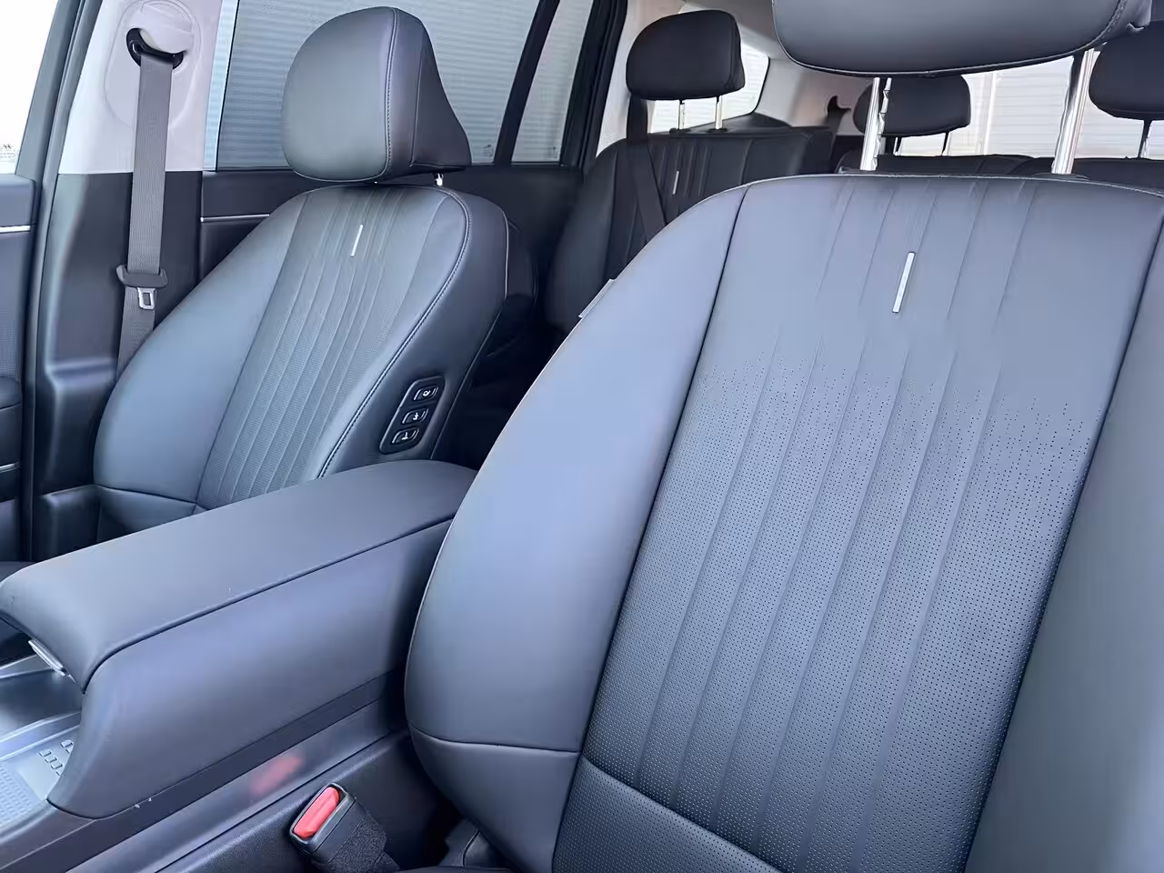 Hyundai IONIQ 9 Lounge AWD 7p. 110.3 kWh | Apple Carplay/Android Auto|telefoonintegratie premium | Cruise