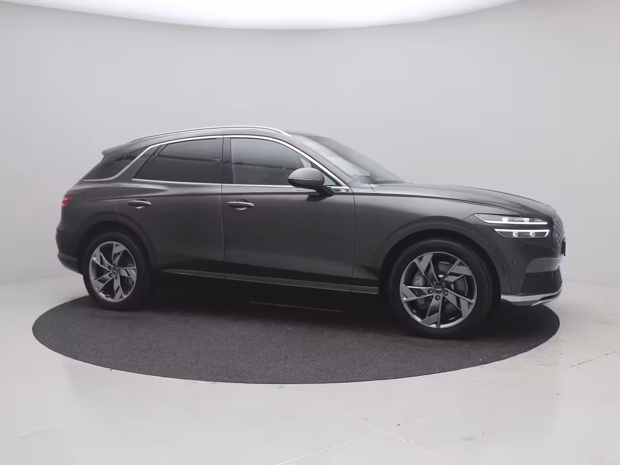 Genesis GV70 Sport Electrified 4WD SOH 100% | Achteruitrijcamera met 360° Surround View | Ambienteverli