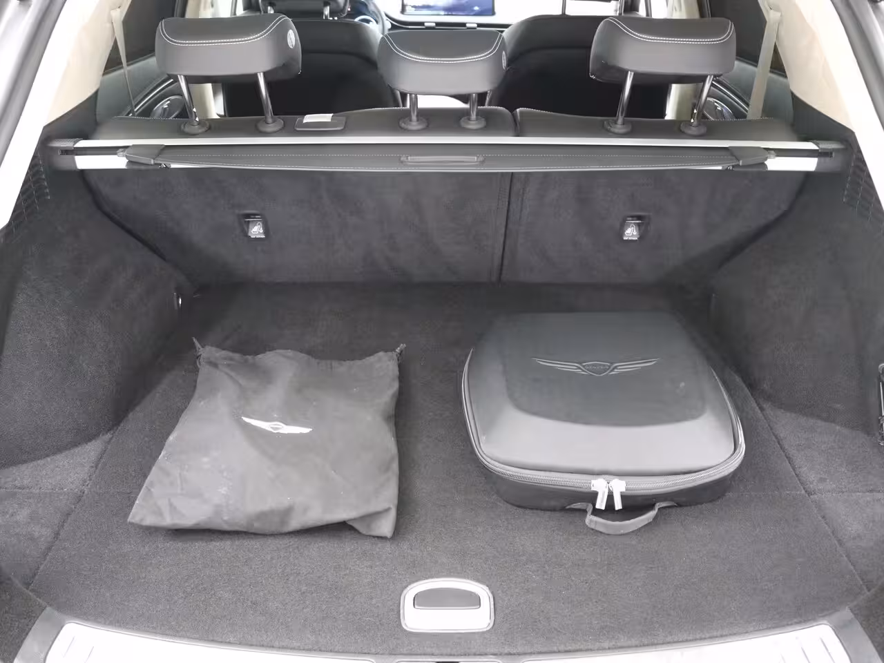 Genesis GV70 Sport Electrified 4WD SOH 100% | Achteruitrijcamera met 360° Surround View | Ambienteverli
