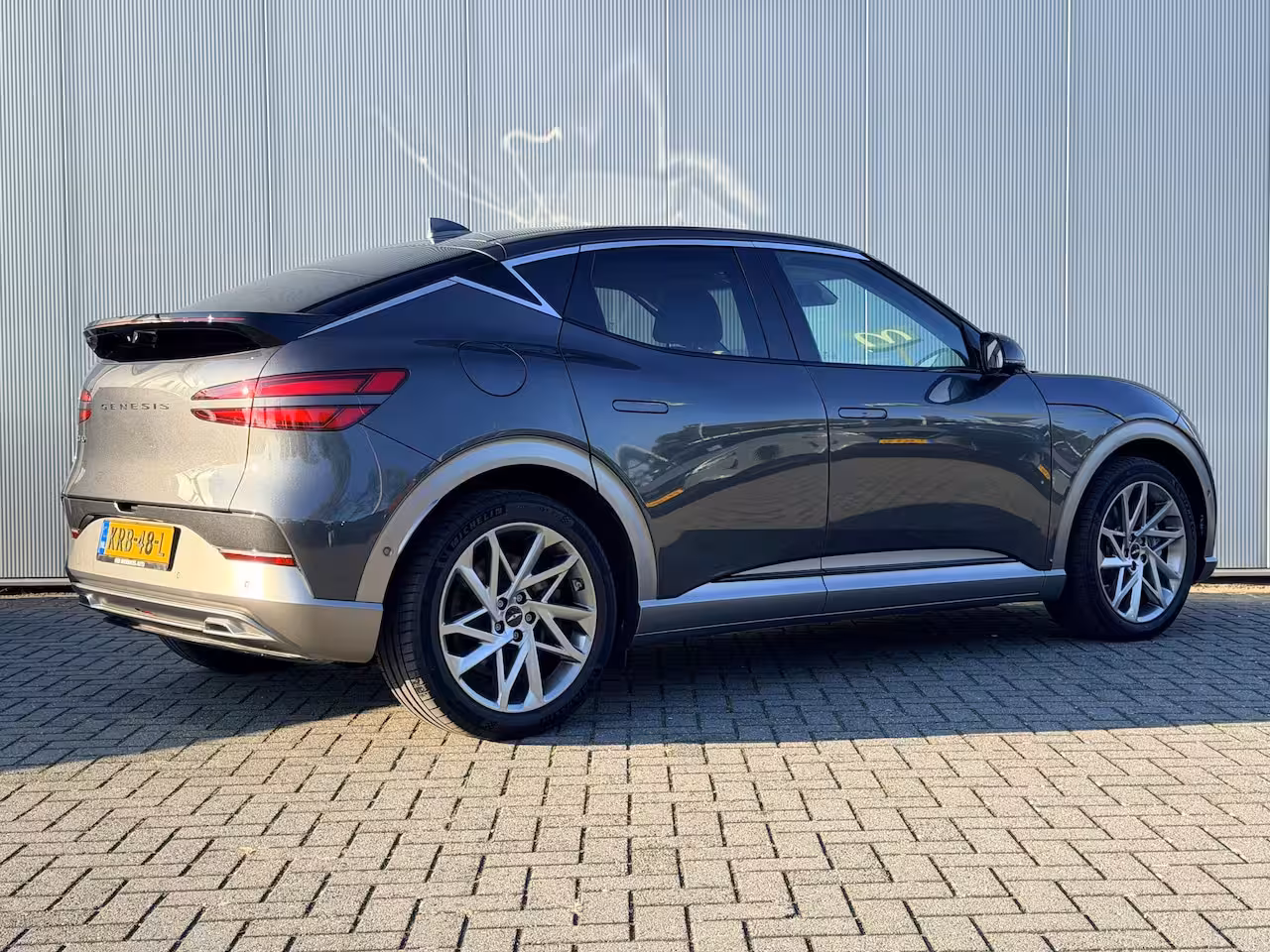 Genesis GV60 AWD SPORT / SOH 99, 4% / 360 Camera / Adaptive Cruise Control / Dynamische Navigatie / App