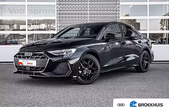 Audi A3 Limousine 30 TFSI S edition | Trekhaak | Carplay | Comfortpakket Plus | Achteruitrijcamera |