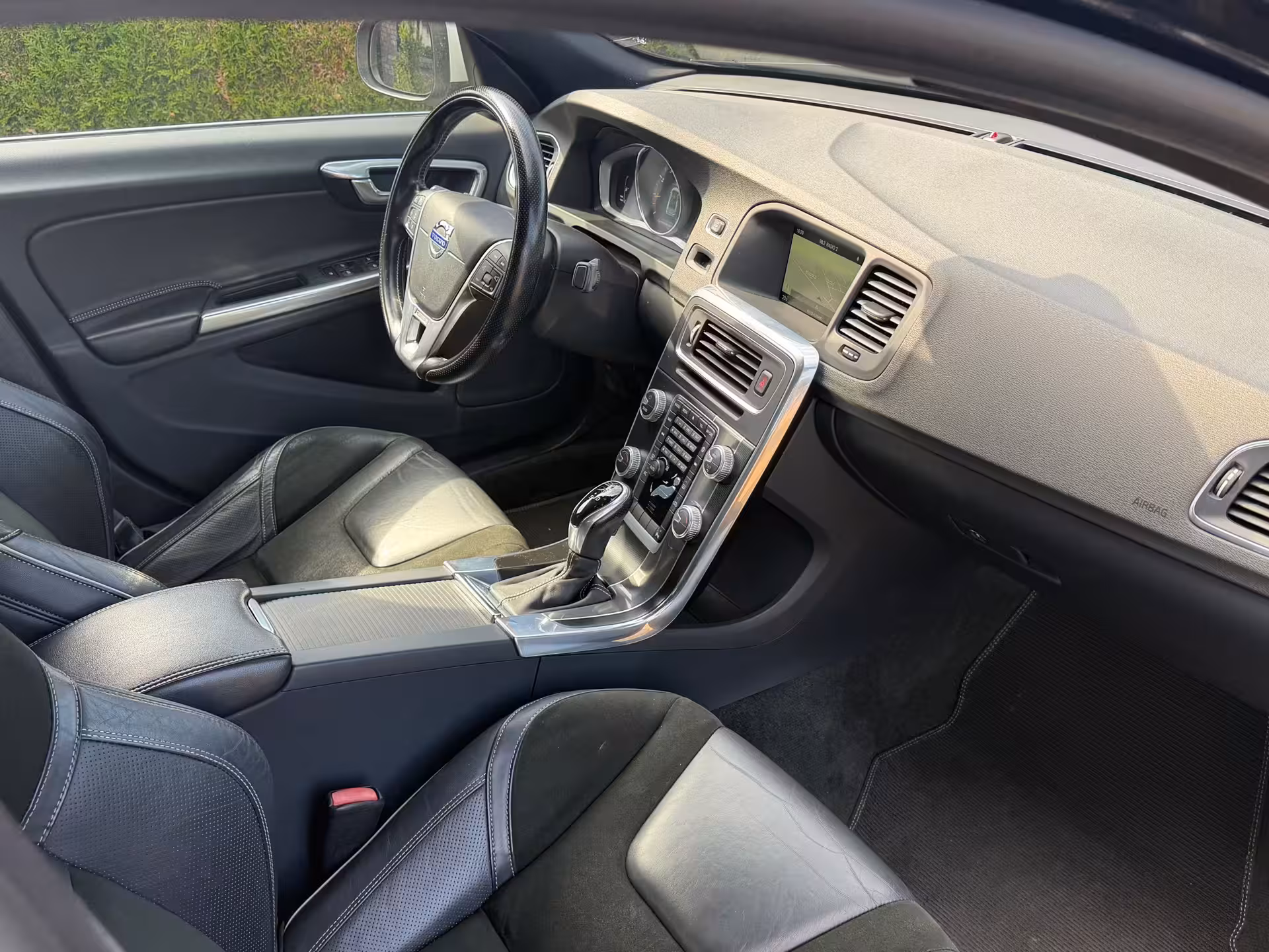 Volvo S60 1.6 T3 R-Design Automaat 92000km