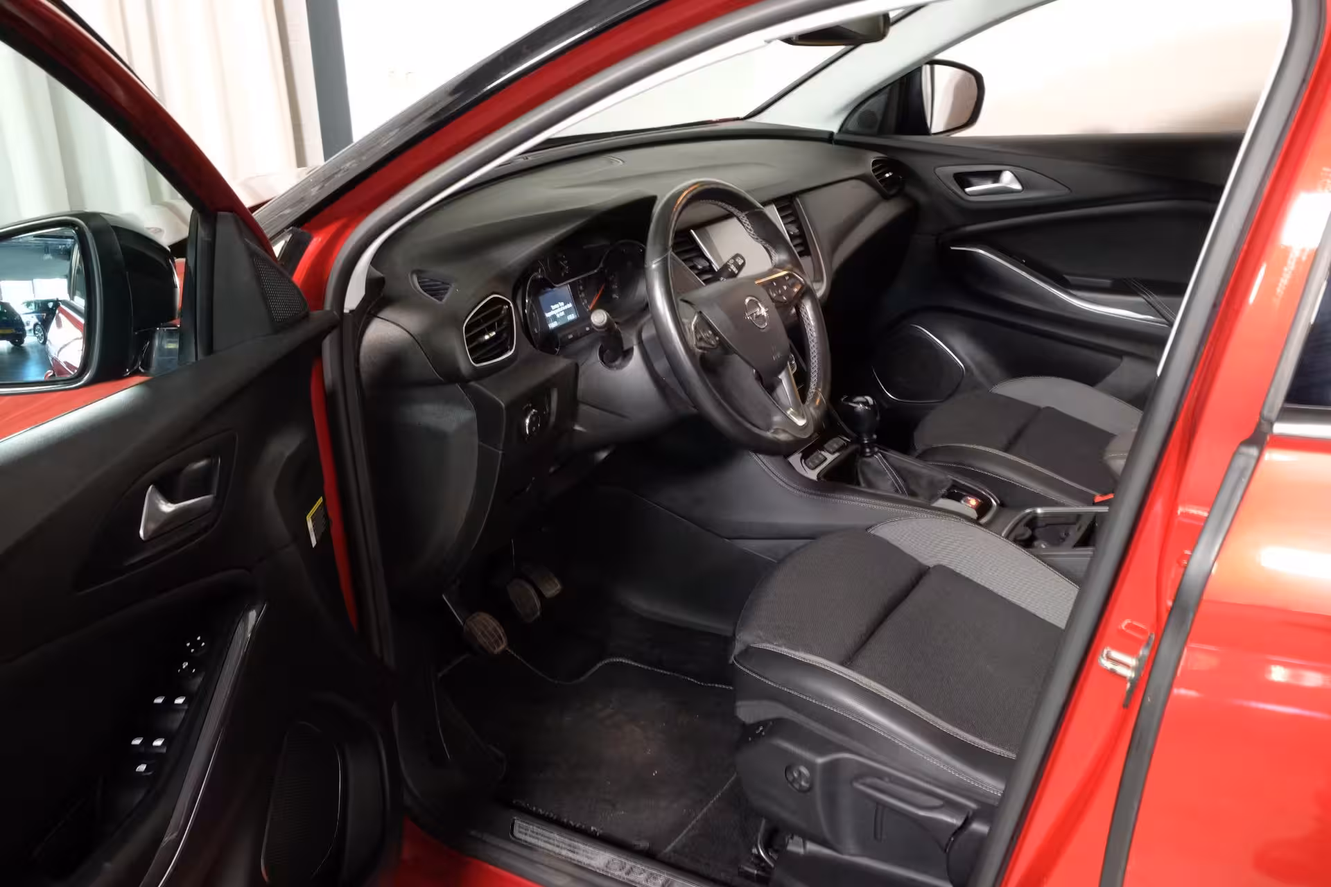 Opel Grandland X 1.2 Turbo Business Executive 1e eigen 360 cam