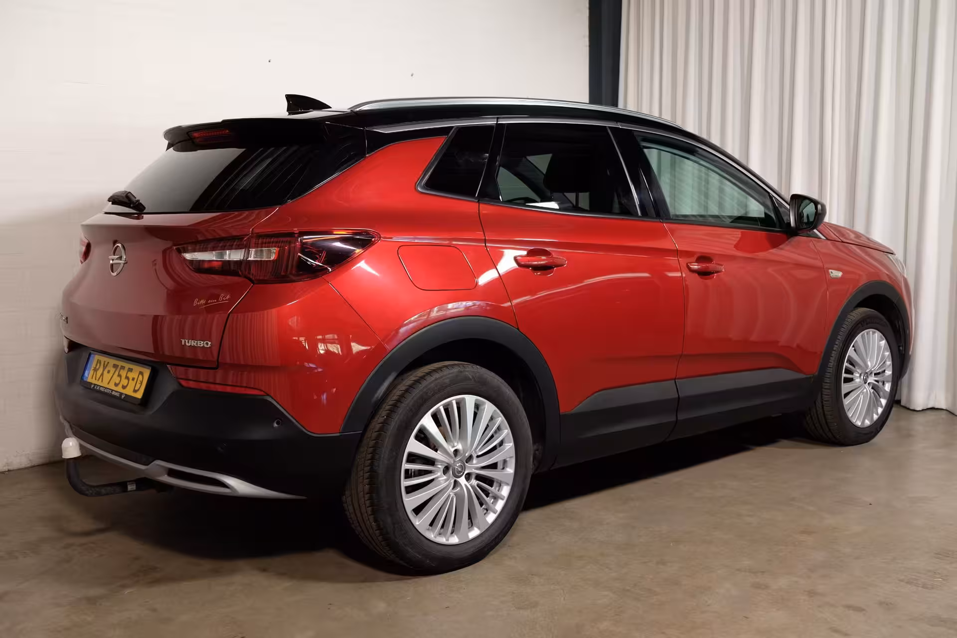 Opel Grandland X 1.2 Turbo Business Executive 1e eigen 360 cam