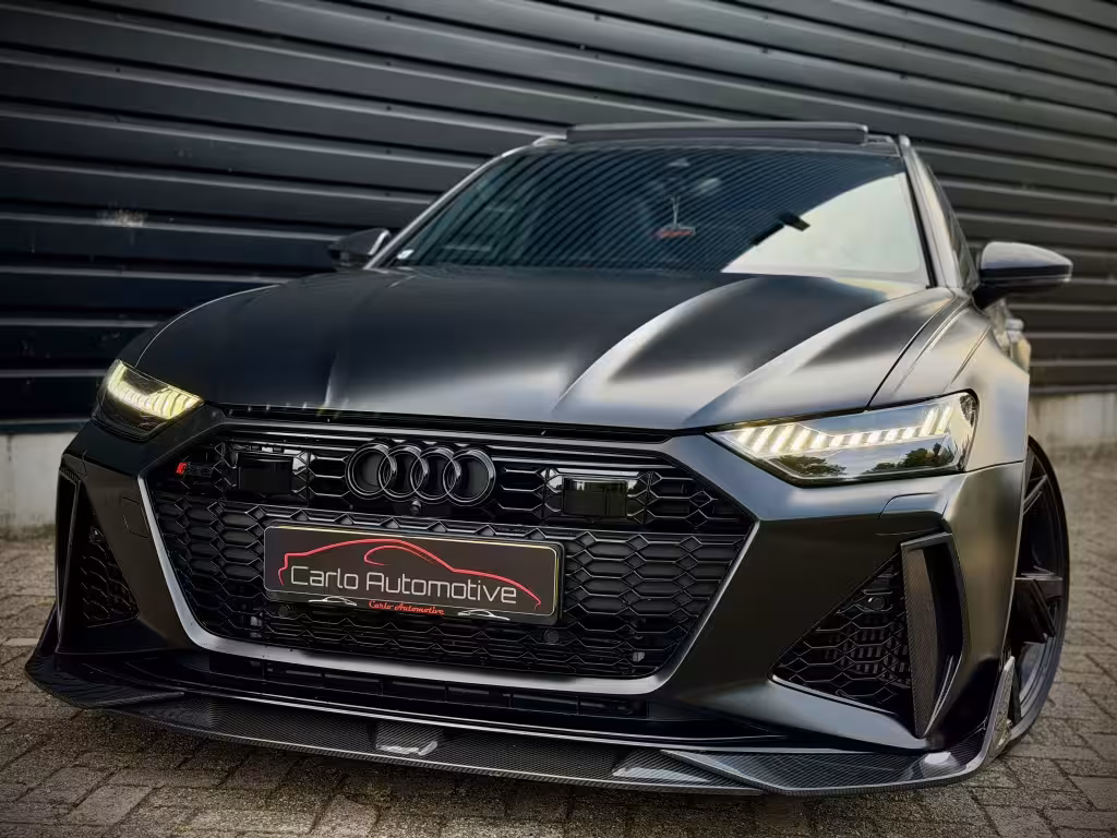 Audi RS6 Quattro DYN+|CARBON|PANO|CERAMIC|B&O|360|SATIN
