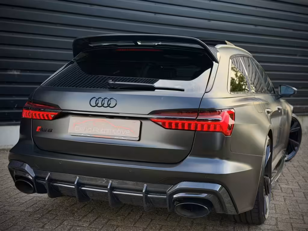 Audi RS6 Quattro DYN+|CARBON|PANO|CERAMIC|B&O|360|SATIN
