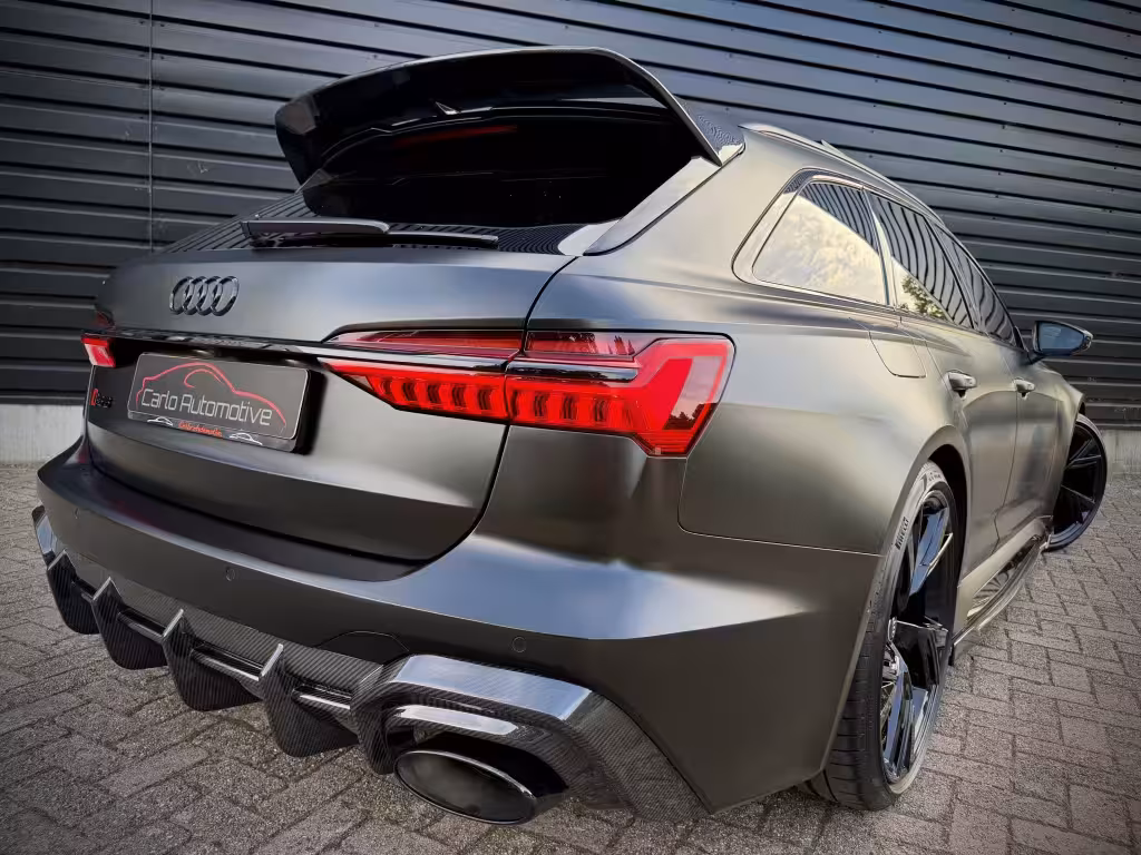 Audi RS6 Quattro DYN+|CARBON|PANO|CERAMIC|B&O|360|SATIN