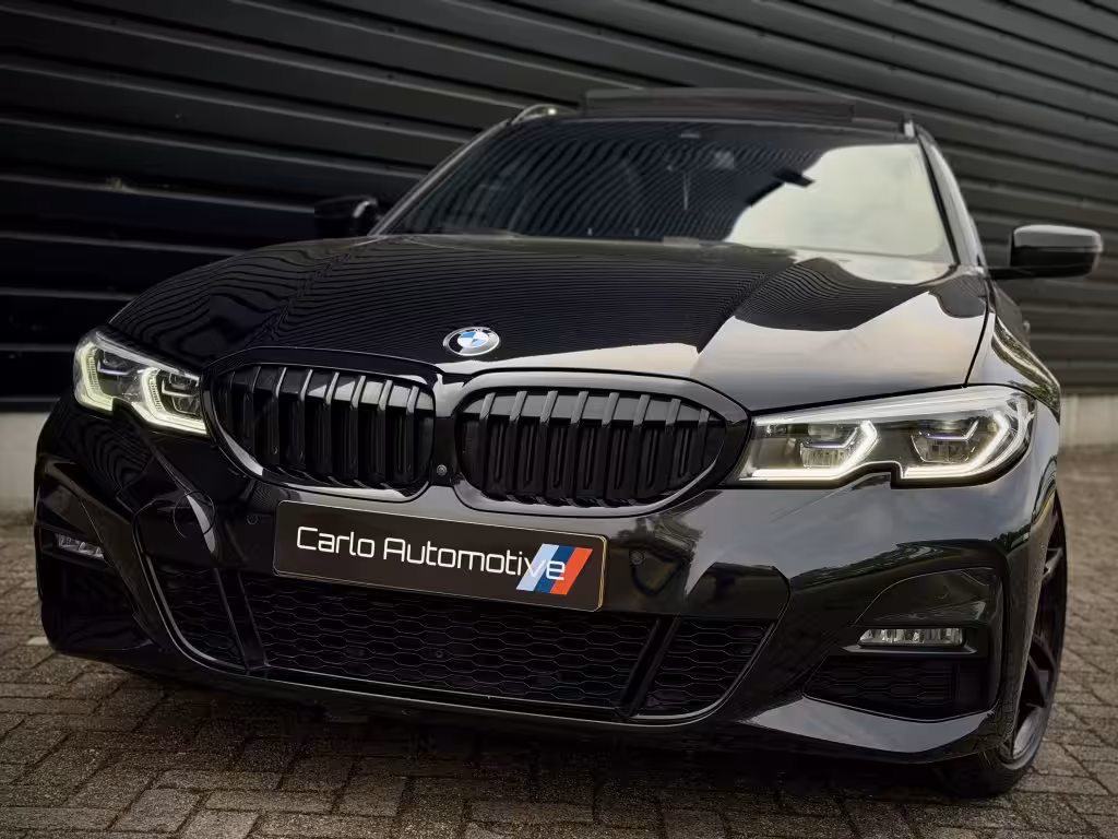 BMW 3-serie Touring 330e M-SPORT LASER|PANO|HUD|360|MEMORY|THAAK VOL