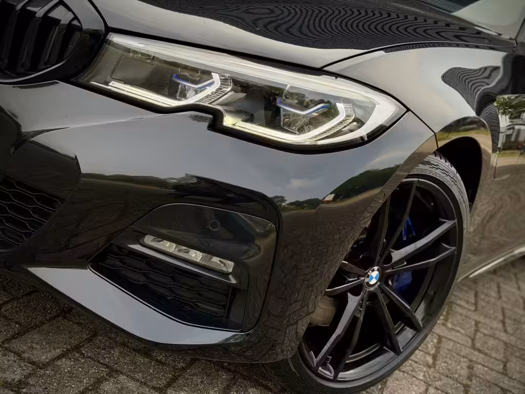 BMW 3-serie Touring 330e M-SPORT LASER|PANO|HUD|360|MEMORY|THAAK VOL