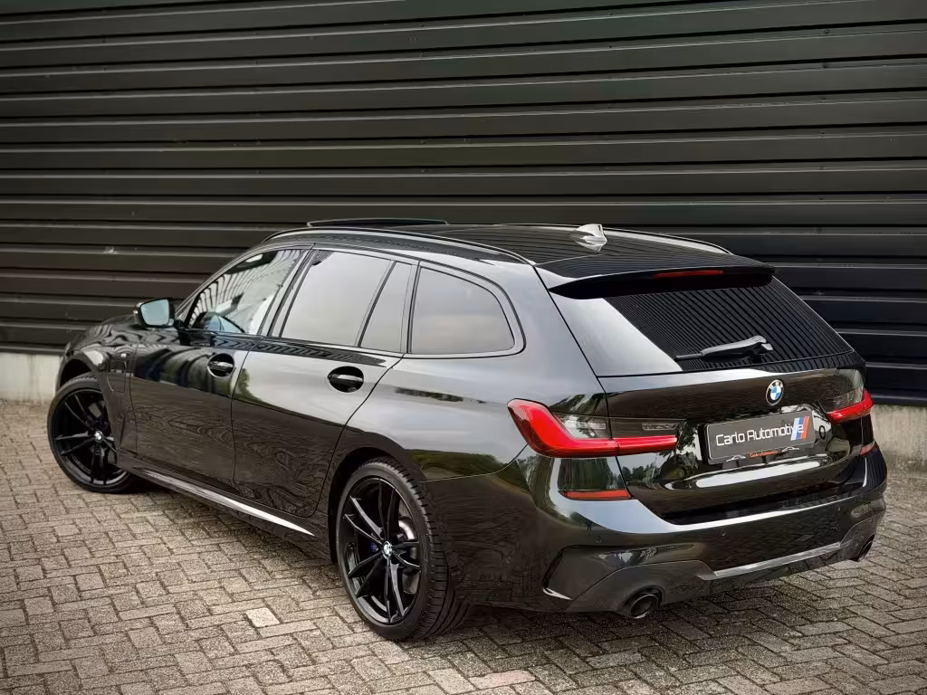 BMW 3-serie Touring 330e M-SPORT LASER|PANO|HUD|360|MEMORY|THAAK VOL