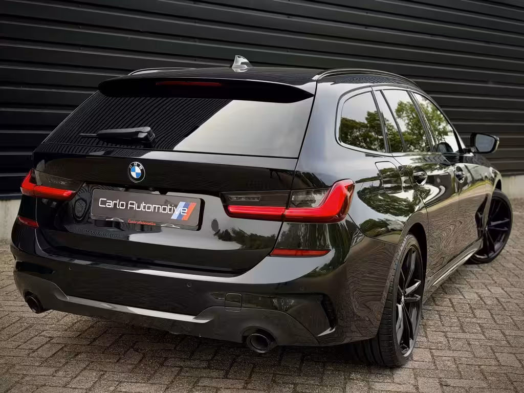 BMW 3-serie Touring 330e M-SPORT LASER|PANO|HUD|360|MEMORY|THAAK VOL