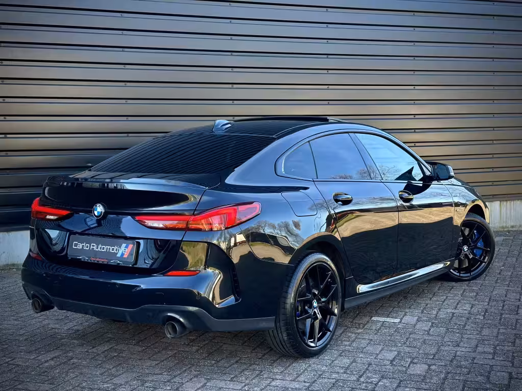 BMW 2-serie Gran Coupé 220i M-PERFORMANCE M235 PANO|KEYLESS|BLINDSPOT|SFEER