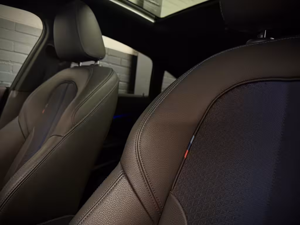 BMW 2-serie Gran Coupé 220i M-PERFORMANCE M235 PANO|KEYLESS|BLINDSPOT|SFEER