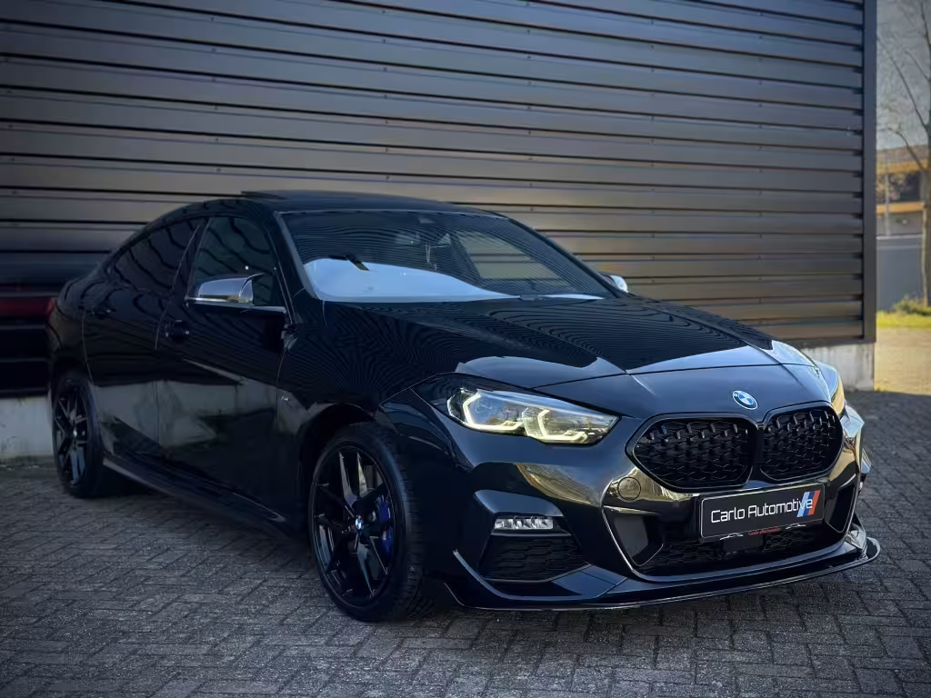 BMW 2-serie Gran Coupé 220i M-PERFORMANCE M235 PANO|KEYLESS|BLINDSPOT|SFEER