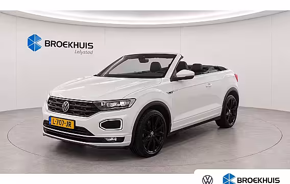 Volkswagen T-Roc Cabrio 1.5 TSI 150PK R-LINE AUTOMAAT / NAVI / CLIMA / FULL-LED / KEYLESS / PDC / 19" LMV / CAMERA