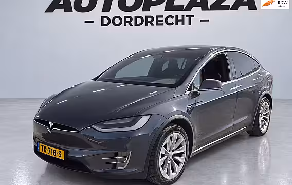 Tesla Model X 75D Base 6p