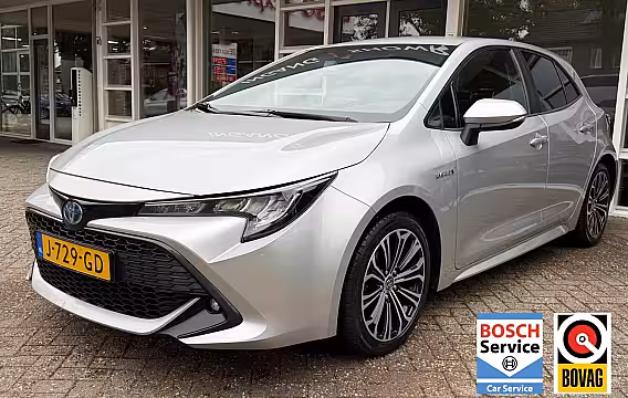 Toyota Corolla 1.8 Hybrid Active Camera, Bluetooth, LM