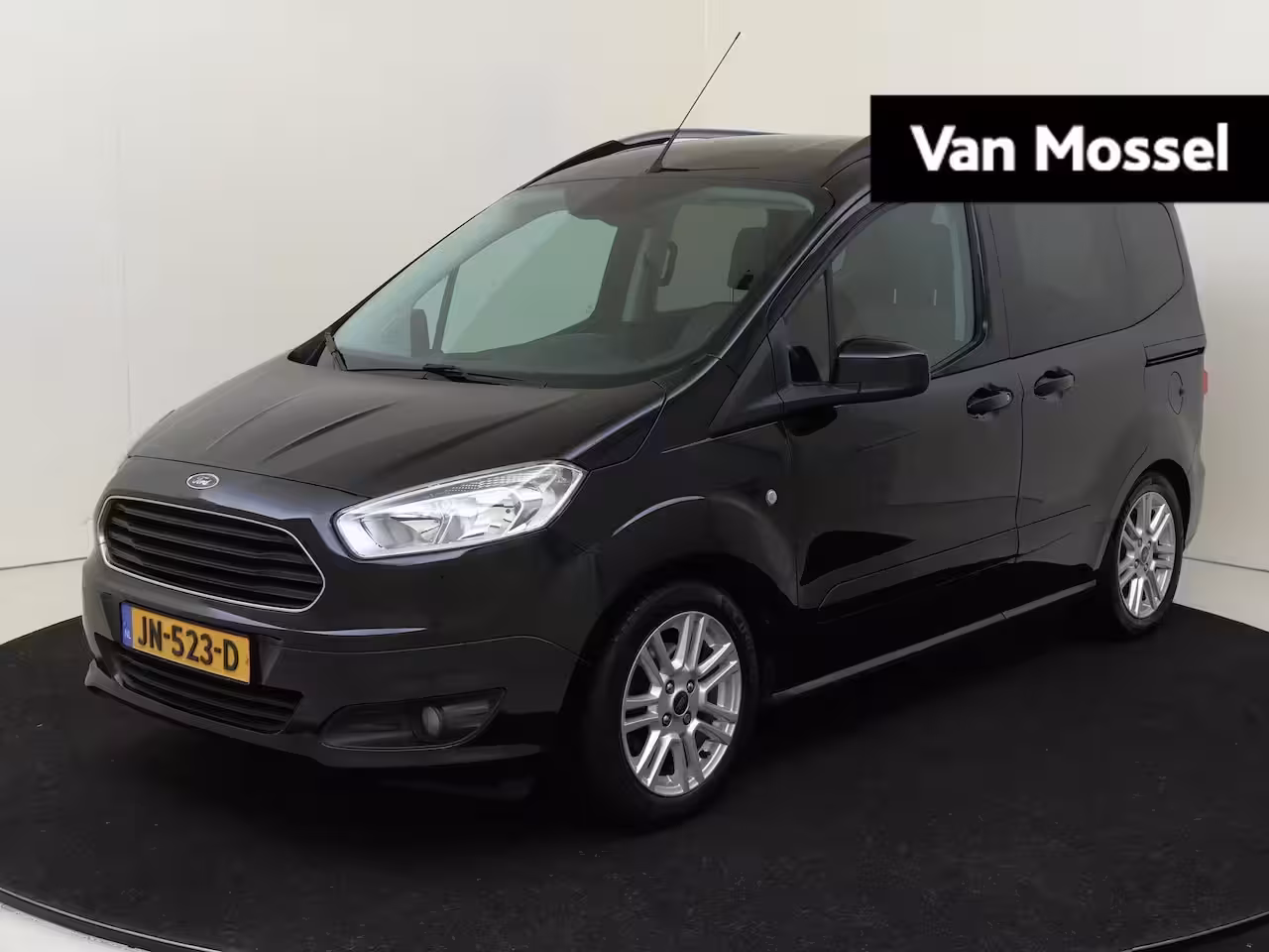 Ford Tourneo Courier 1.0 Titanium 5 persoons | Navigatie | Parkeercamera | Cruise control | LM velgen |