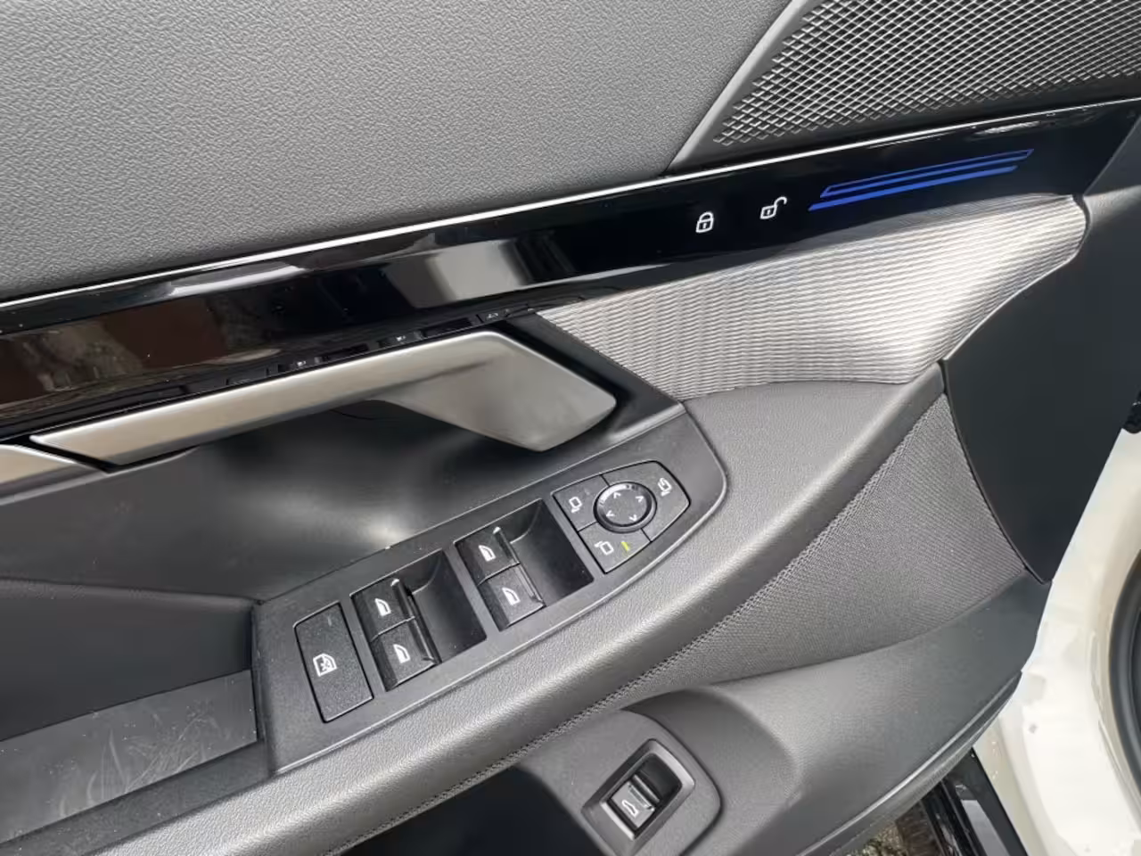 BMW 5-serie 530e X-drive M-Sport bj2024 *Leer *Laser *NL auto *Cruise