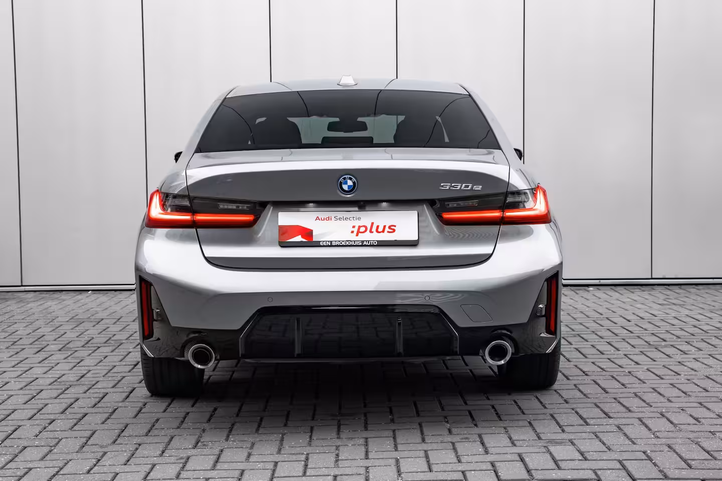 BMW 3-serie 330e M Sport Edition 292PK | M-Sport | Laser LED Koplampen | Elek. Stoelen Incl. geheugen