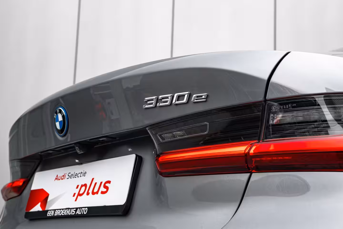 BMW 3-serie 330e M Sport Edition 292PK | M-Sport | Laser LED Koplampen | Elek. Stoelen Incl. geheugen