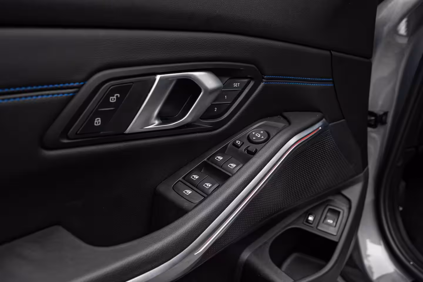 BMW 3-serie 330e M Sport Edition 292PK | M-Sport | Laser LED Koplampen | Elek. Stoelen Incl. geheugen