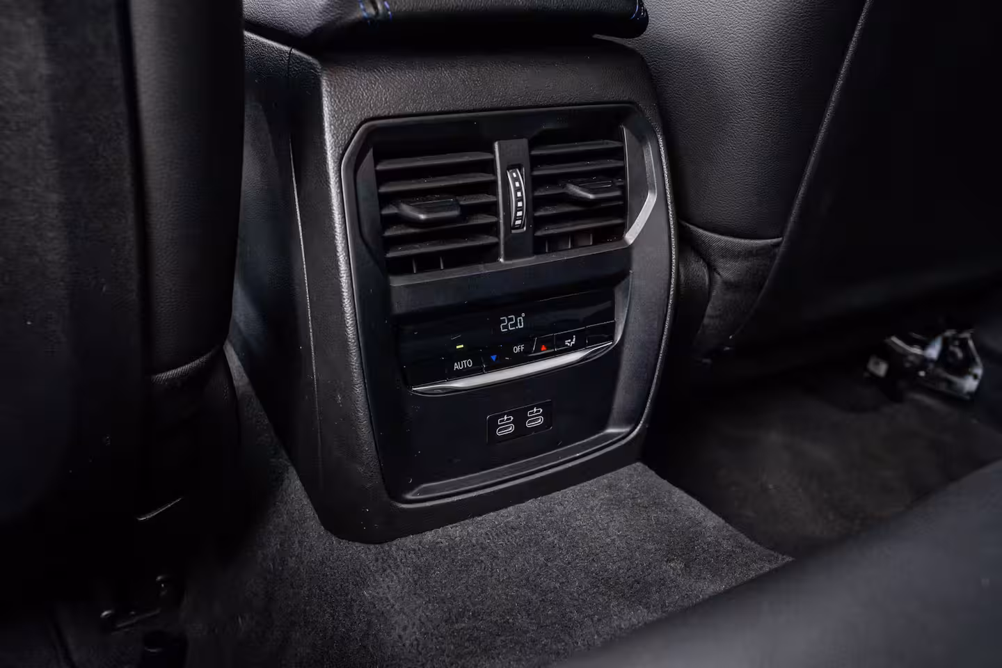 BMW 3-serie 330e M Sport Edition 292PK | M-Sport | Laser LED Koplampen | Elek. Stoelen Incl. geheugen