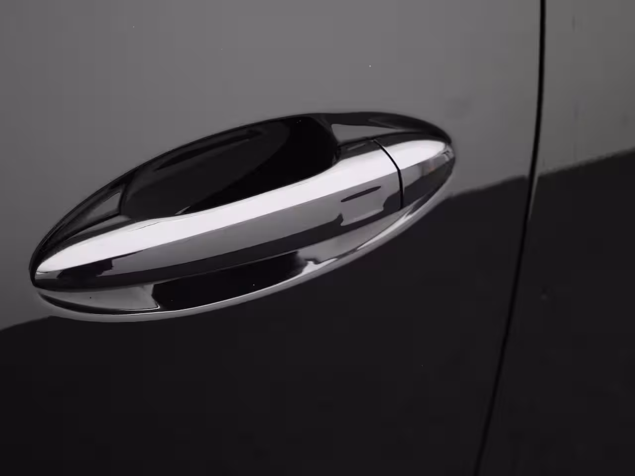Omoda 5 5 1.5 T-GDi SHS-H Premium | Elektrisch Bedienbaar Glazen Schuifdak | Elektrisch Verstelbar
