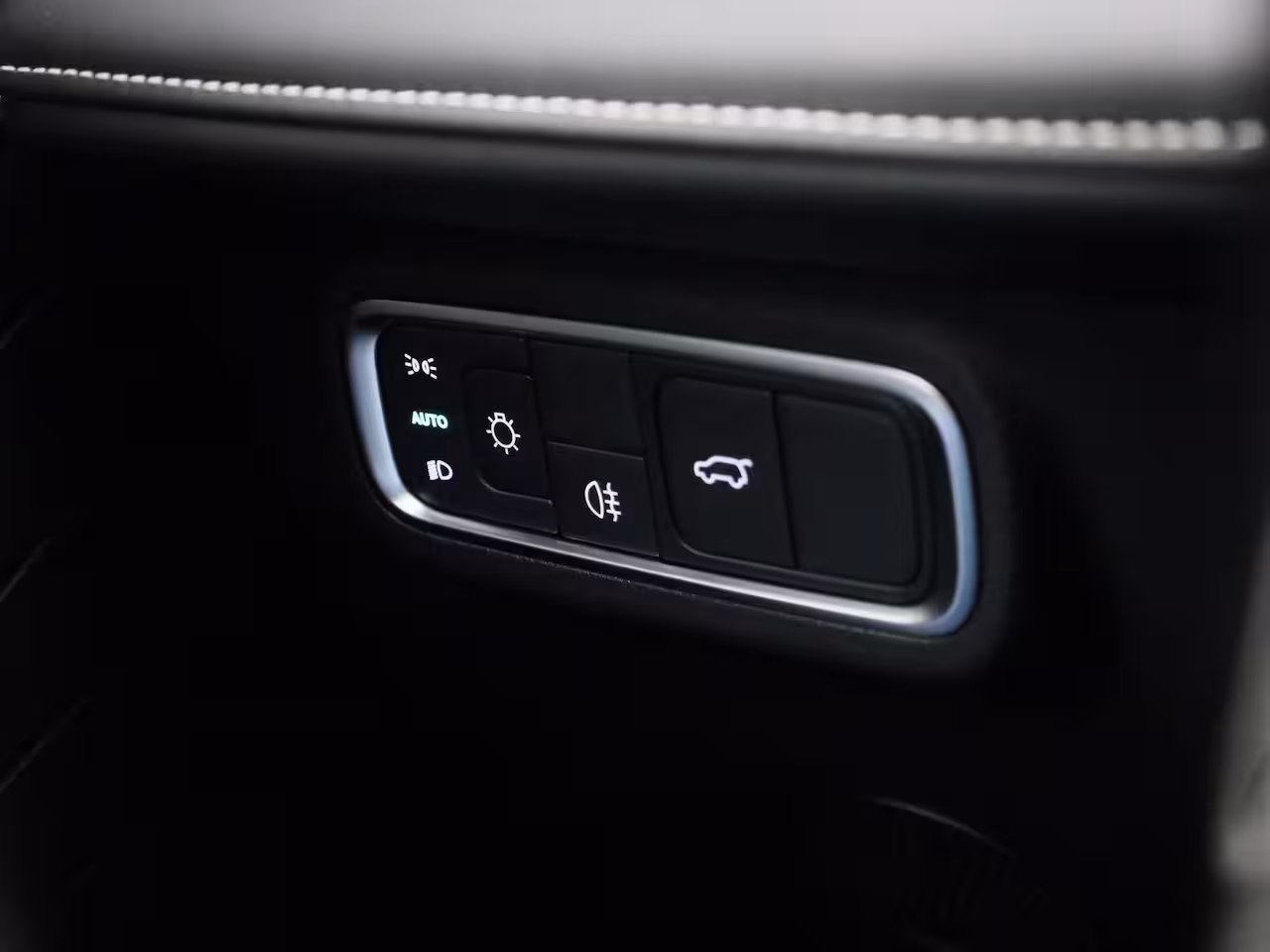 Omoda 5 5 1.5 T-GDi SHS-H Premium | Elektrisch Bedienbaar Glazen Schuifdak | Elektrisch Verstelbar