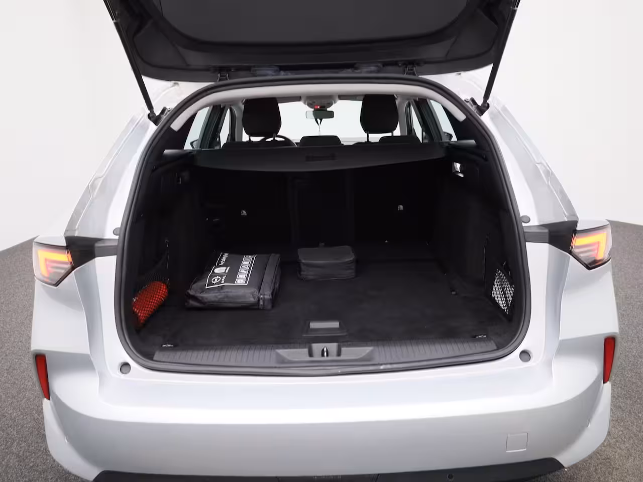 Opel Astra Sports Tourer 1.2 Edition | Navigatie | Camera | Stoelverwarming|